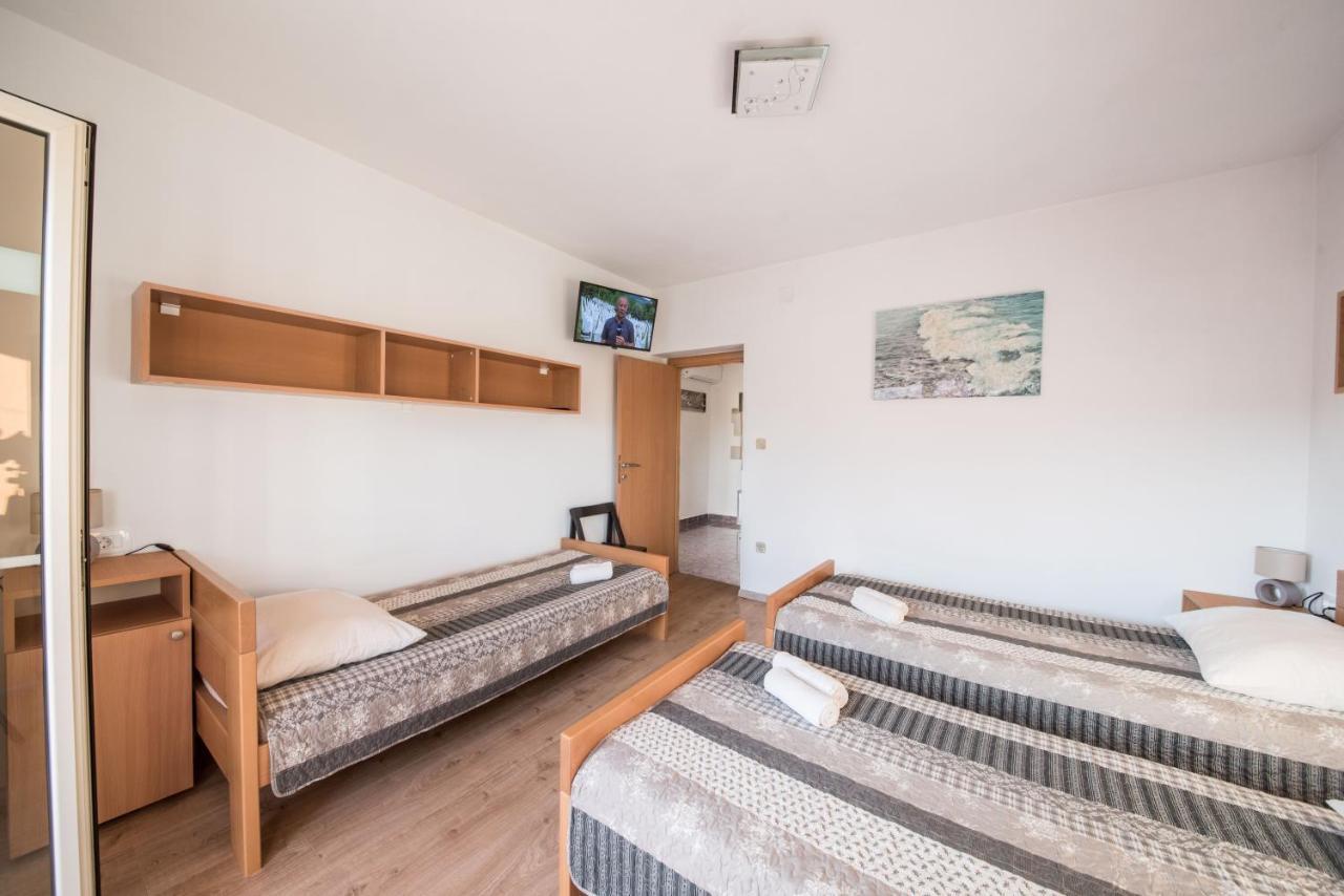 Apartment Prominac 자다르 외부 사진